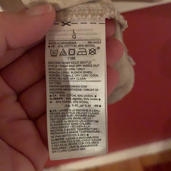 Old navy long sleeve top! - Picture 4 of 4